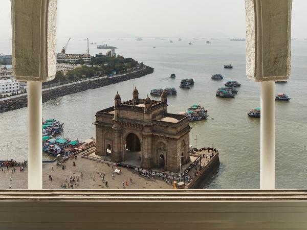 The Taj Mahal Tower, Mumbai : photo 1 de la chambre chambre lit king-size supérieure - vue sur mer