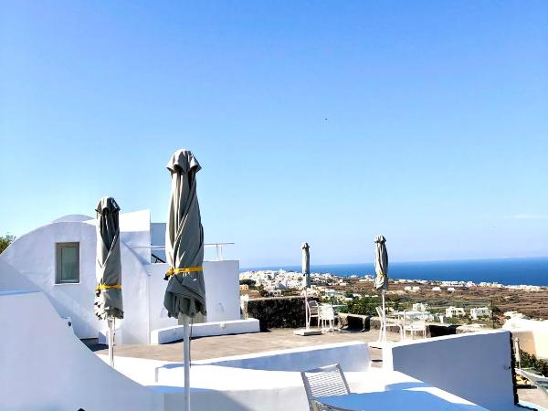 Aperanto Suites : photo 6 de la chambre suite lune de miel avec jacuzzi extérieur chauffé