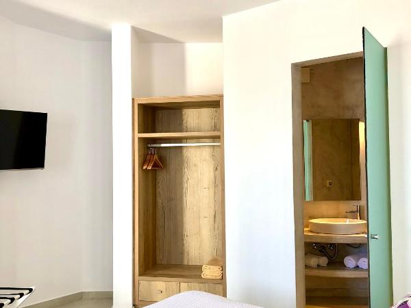 Aperanto Suites : photo 8 de la chambre suite lune de miel avec jacuzzi extérieur chauffé