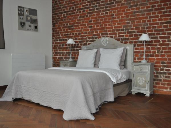 Au Coeur du Jardin : photo 3 de la chambre studio avec vue sur jardin