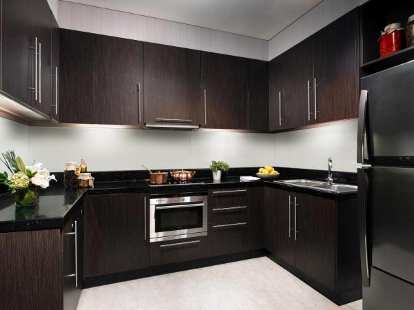 The Residences of The Ritz-Carlton Jakarta Pacific Place : photo 4 de la chambre grand hébergement 1 chambre