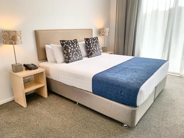 Ramada Suites by Wyndham Albany : photo 6 de la chambre appartement 2 chambres