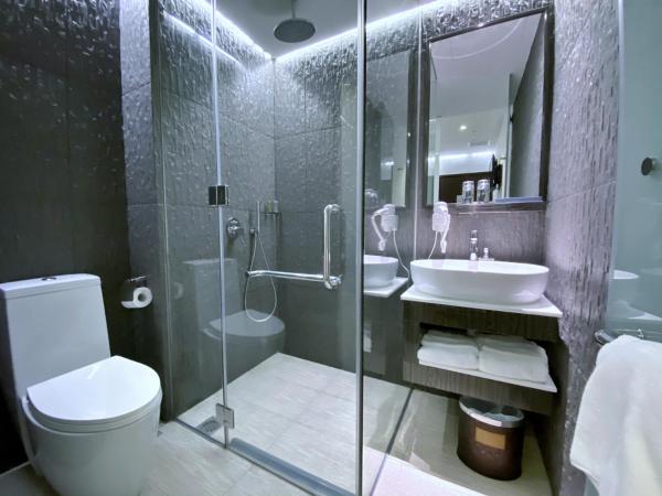 Bliss Hotel Singapore : photo 3 de la chambre chambre lit king-size standard sans fenêtre