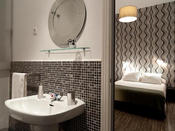 Hostal Gala Madrid : photo 2 de la chambre petite chambre double