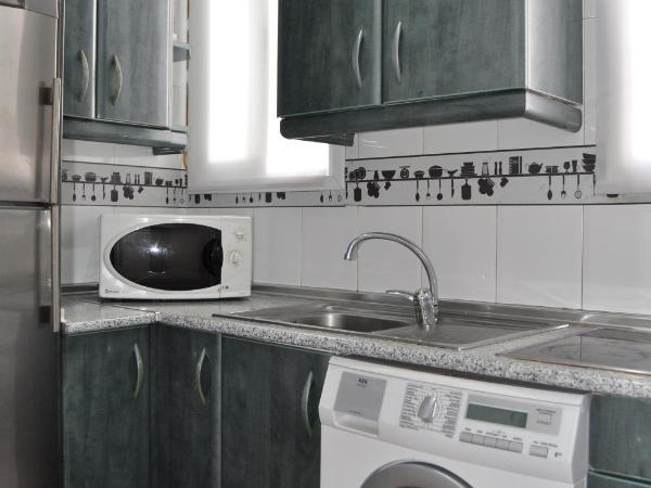 Hostal Gala Madrid : photo 5 de la chambre chambre familiale avec 2 chambres