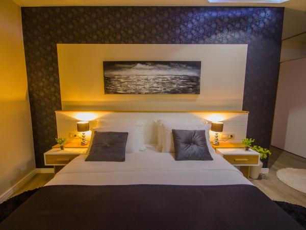 Peninsula Luxury Rooms : photo 2 de la chambre chambre double supérieure