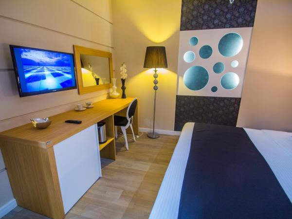 Peninsula Luxury Rooms : photo 5 de la chambre chambre double supérieure