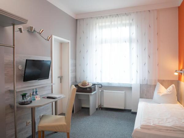 Hotel Adagio : photo 3 de la chambre chambre lits jumeaux