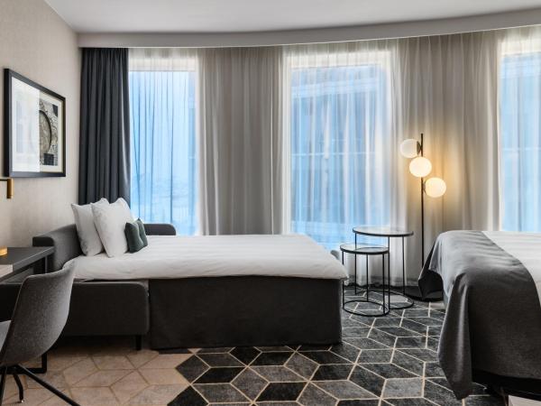 Crowne Plaza - Warsaw - The HUB, an IHG Hotel : photo 1 de la chambre chambre lit queen-size standard avec canapé-lit 