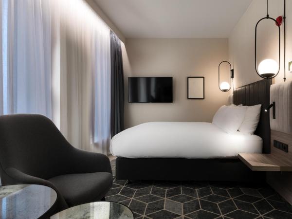 Crowne Plaza - Warsaw - The HUB, an IHG Hotel : photo 1 de la chambre chambre lit queen-size standard - accessible aux personnes à mobilité réduite
