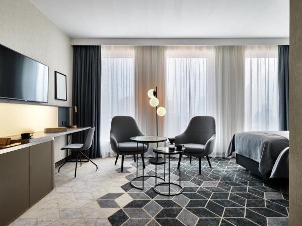 Crowne Plaza - Warsaw - The HUB, an IHG Hotel : photo 8 de la chambre chambre lits jumeaux standard avec vue 
