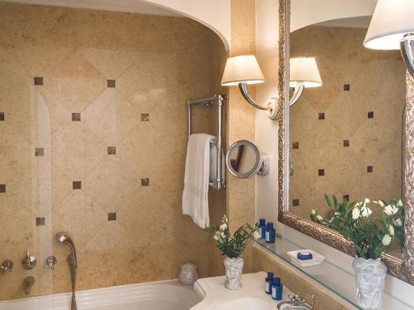 Grand Hotel Timeo, A Belmond Hotel, Taormina : photo 3 de la chambre chambre double deluxe avec balcon - vue sur mer - villa flora (indépendante)