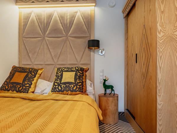 Serce Tatr Residence Zakopane - blisko Krupówek : photo 5 de la chambre chambre triple – vue sur montagne