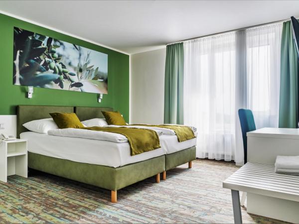 Hotel Atlantis : photo 3 de la chambre chambre double ou lits jumeaux plus