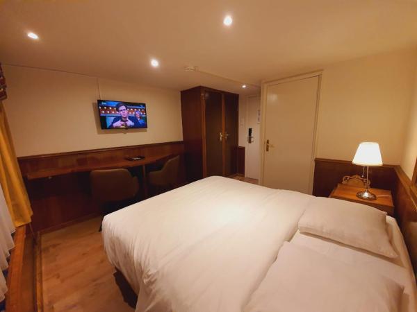 Rembrandtplein Hotel : photo 2 de la chambre chambre double