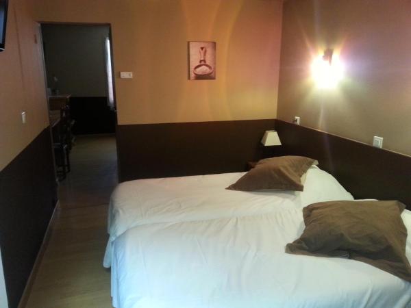 Hôtel du Lion d'Or : photo 5 de la chambre chambre lits jumeaux