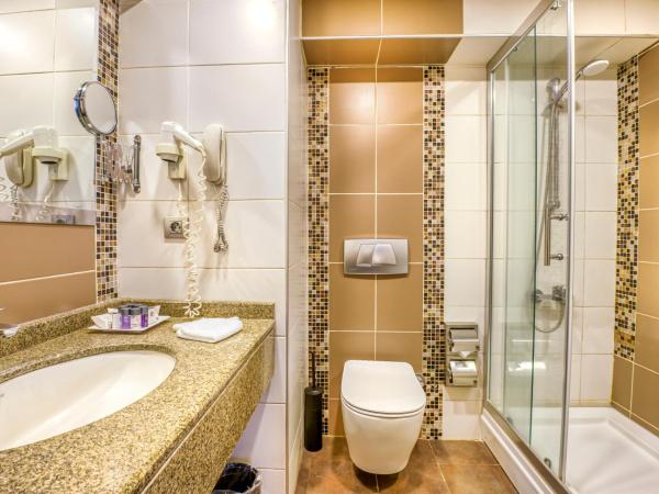 Best Western Plus Hotel Konak : photo 5 de la chambre chambre lits jumeaux