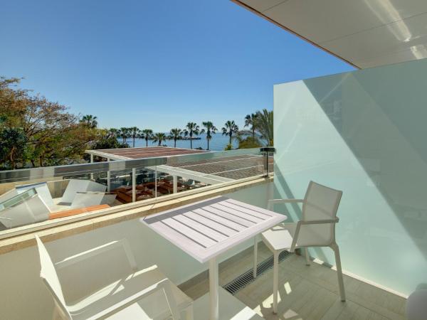 Amàre Beach Hotel Marbella - Adults Only Recommended : photo 2 de la chambre chambre double ou lits jumeaux oh lá lá - vue latérale sur mer