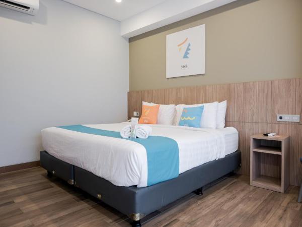 Sans Hotel Puri Indah Jakarta : photo 1 de la chambre chambre deluxe