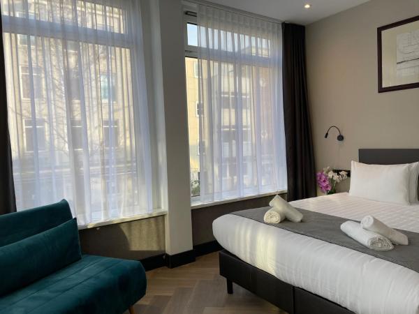 H3 Hotel Rotterdam City Center : photo 1 de la chambre chambre triple confort