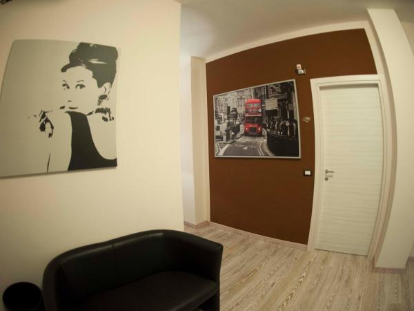 SalernoPrestige rooms : photo 9 de la chambre chambre double standard