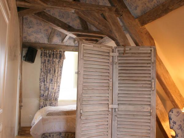 Le Parvis : photo 2 de la chambre chambre double « les anges » - 3e Étage