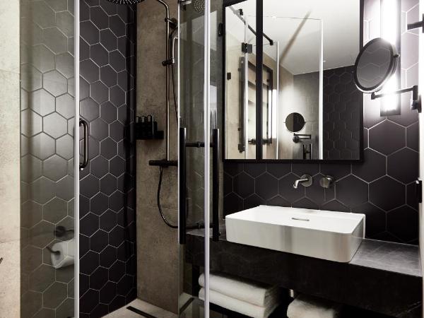 Crowne Plaza - Warsaw - The HUB, an IHG Hotel : photo 5 de la chambre chambre double standard