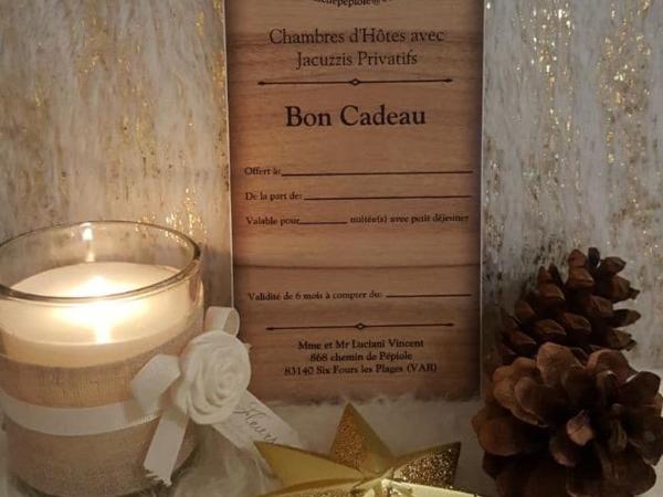 Au Charme de Pépiole : photo 6 de la chambre chambre double - vue sur jardin