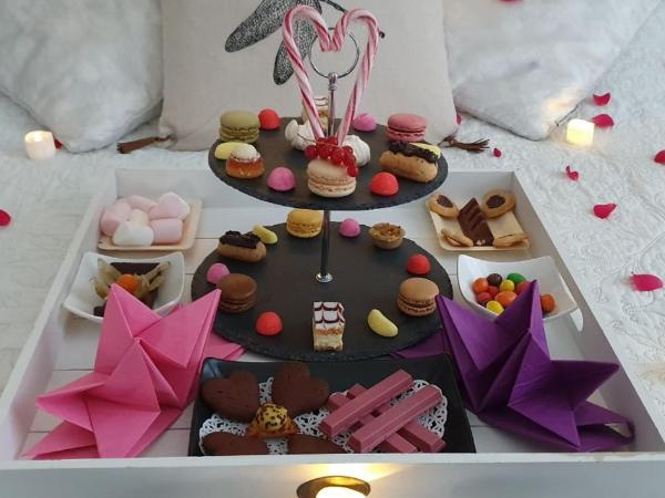 Au Charme de Pépiole : photo 9 de la chambre chambre double - vue sur jardin