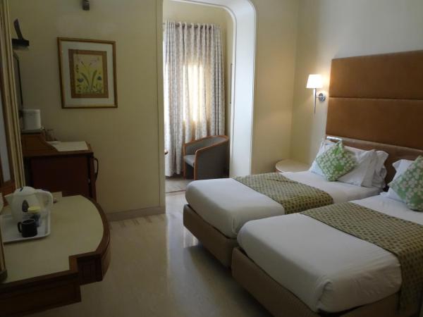 Regent Hotel : photo 1 de la chambre chambre lit king-size deluxe