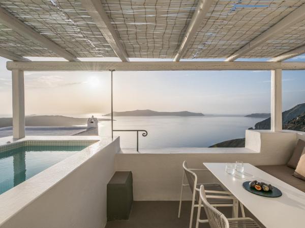 Enigma Suites : photo 1 de la chambre suite exclusive avec bain à remous