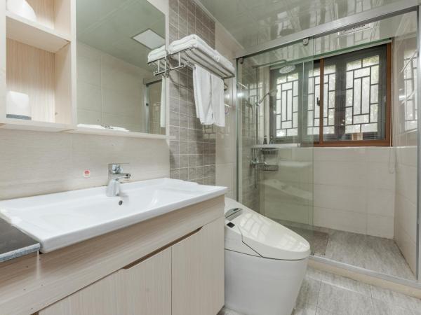 Suzhou Jade Snow Lodge : photo 2 de la chambre suite deluxe - vue sur rivière