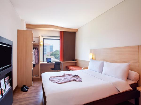 Sentral Cawang Hotel : photo 3 de la chambre chambre double standard