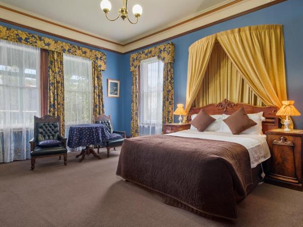 Orana House : photo 1 de la chambre chambre supérieure lit queen-size avec baignoire spa