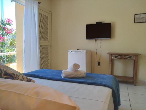 Hotel Pousada Casacolina : photo 9 de la chambre chambre double avec patio