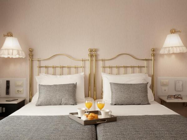 Hotel Continental Barcelona : photo 2 de la chambre chambre double ou lits jumeaux confort 