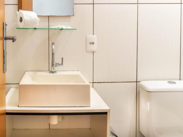 Pompeu Rio Hotel : photo 6 de la chambre chambre lits jumeaux standard