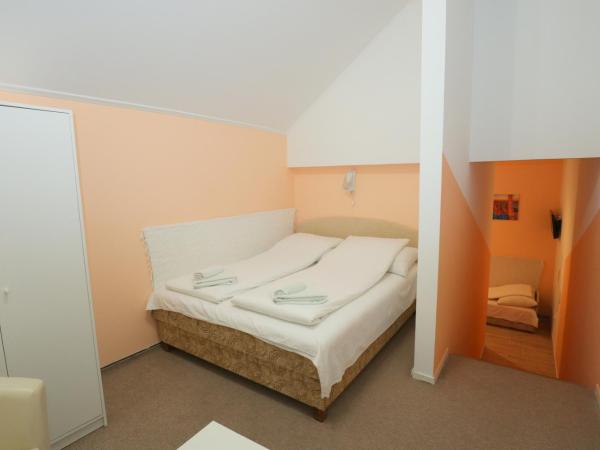 Anna vendégház : photo 3 de la chambre chambre quadruple