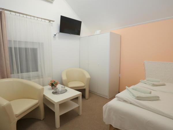 Anna vendégház : photo 2 de la chambre chambre quadruple