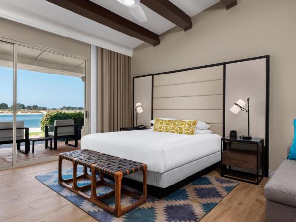 San Diego Mission Bay Resort : photo 1 de la chambre villa lit king-size - vue sur eau