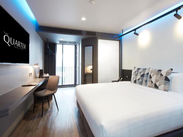 The Quarter Silom by UHG : photo 1 de la chambre chambre double supérieure avec balcon