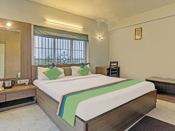 Treebo Sreemaa Newtown : photo 4 de la chambre [sanitized] standard double room