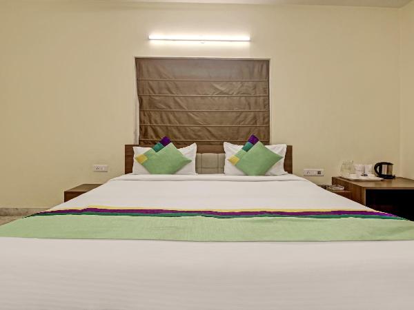 Treebo Sreemaa Newtown : photo 3 de la chambre chambre double deluxe