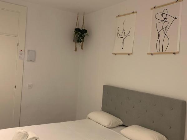 Star Home : photo 5 de la chambre chambre double avec salle de bains privative