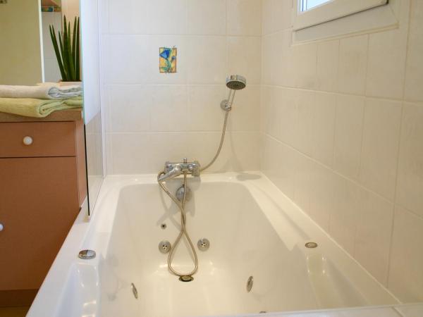 B&B-Les Balcons de Maragon : photo 10 de la chambre chambre lits jumeaux deluxe