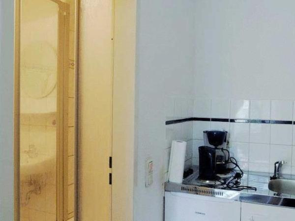 Pension Central Hostel Berlin : photo 1 de la chambre petite chambre double