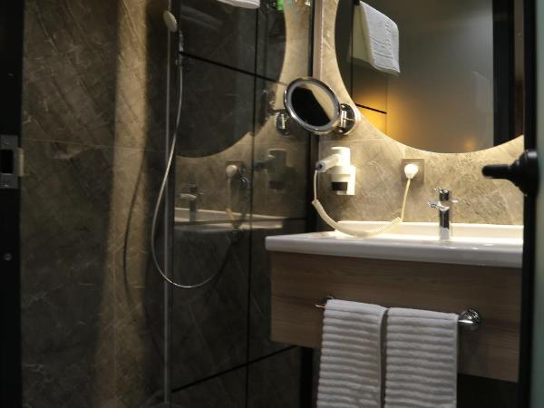 Pasaport Pier Hotel : photo 6 de la chambre chambre double supérieure