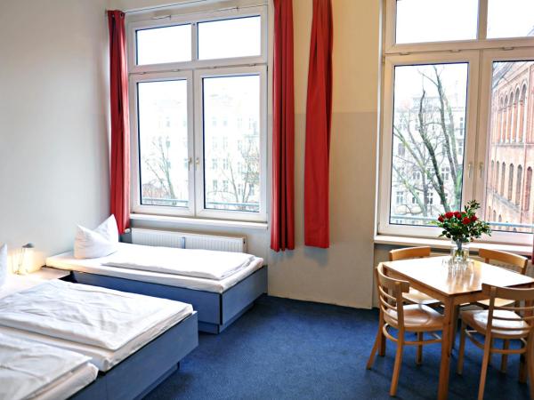 Hotel Transit Loft : photo 7 de la chambre chambre quintuple