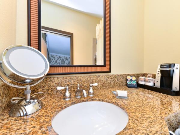 St Charles Inn, Superior Hotel : photo 4 de la chambre chambre double avec 2 lits doubles - accessible aux personnes à mobilité réduite