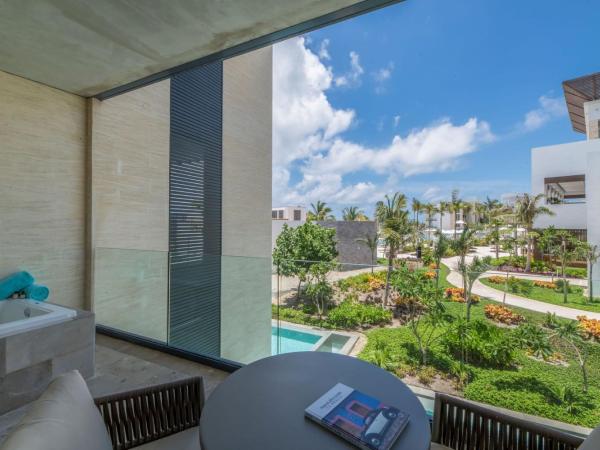 Haven Riviera Cancun - All Inclusive - Adults Only : photo 1 de la chambre suite junior - vue sur jardin